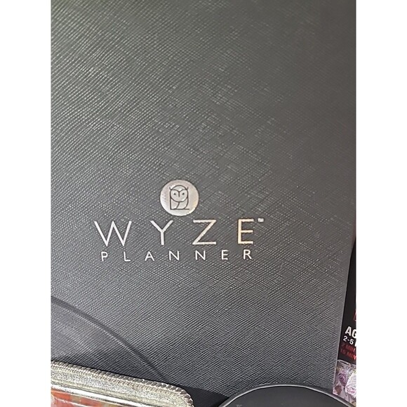 Wyze Planner Premium Edition – Undated Luxurious Weekly & Monthly Masculine ✨️ - Picture 9 of 9
